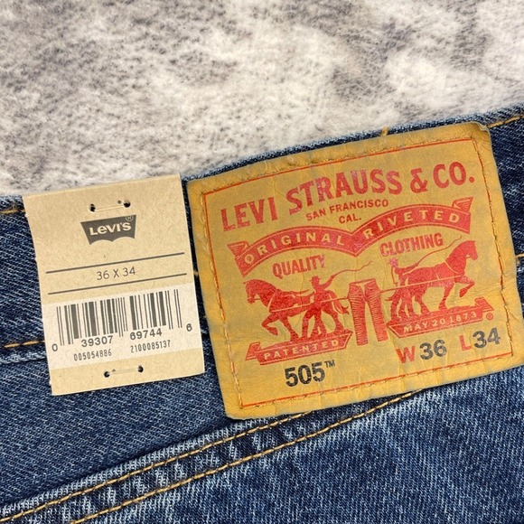 Levis 505 Regular Fit Jeans Mens 36x34 Medium Wash Blue Straight Leg Cotton NWT - Picture 7 of 7